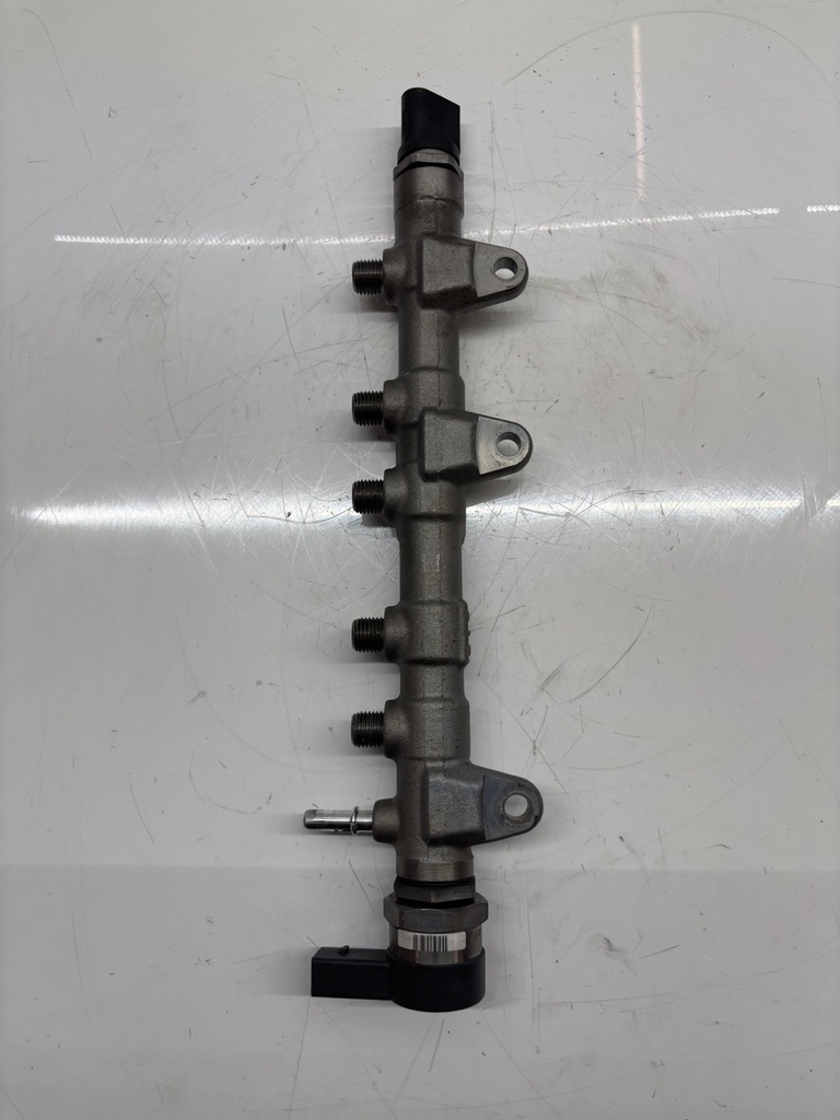 [MTD-440048] Tubo de carril BMW F33 F83 F32 F82 F36 2.0 d 420d B47D20A B47 8514154