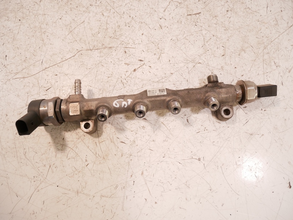 [MTD-440930] Flauta de inyectores VW Golf 1.6 TDI CLHA CLH 04L089B