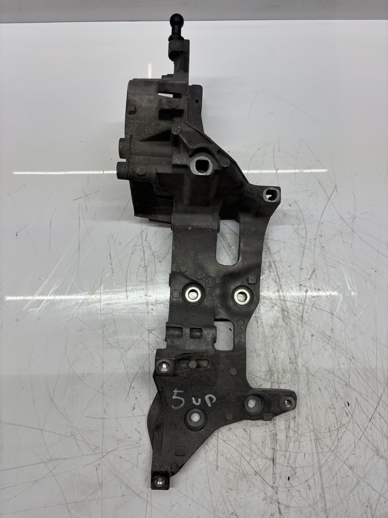 [MTD-496875] Soporte unidad de potencia Skoda Superb III / VW Passat B8 2.0 TDI DFCA DFC 04L903141B