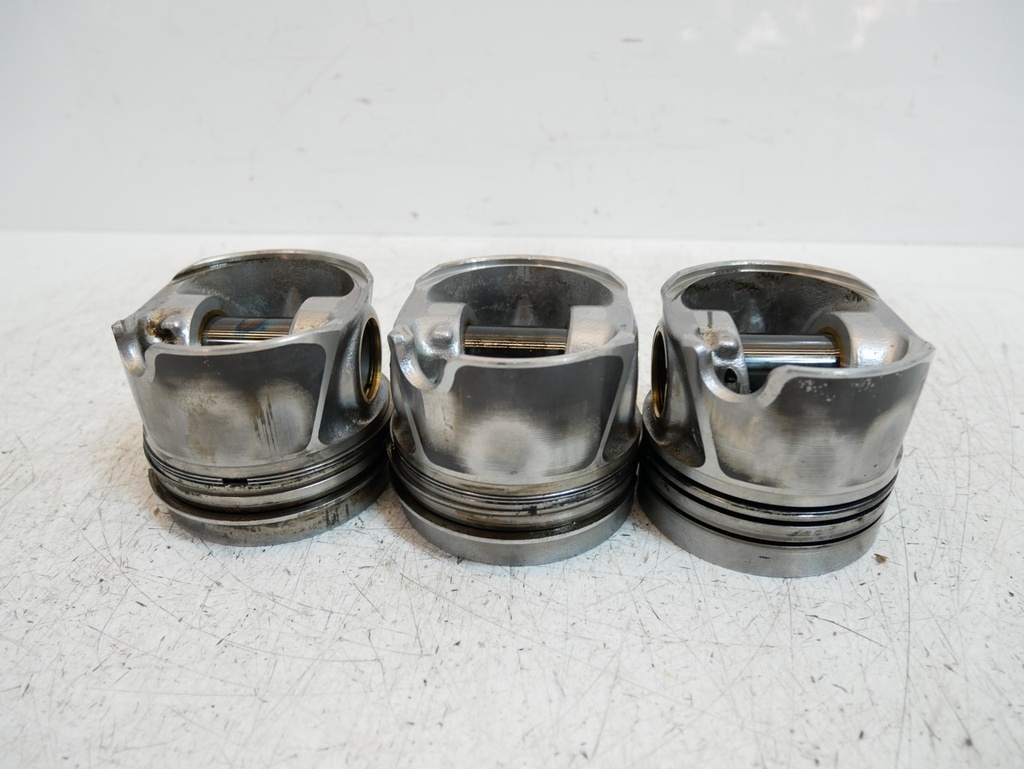 [MTD-496901] 4x Pistones Audi A3, Skoda Octavia, Seat Leon, VW Golf 2.0 TDI CUN CUNA 0812A
