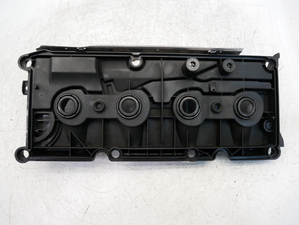 [MTD-496918] Tapa de balancines Audi A3 Skoda Superb 2.0 TDI CRL CRLB CRLC CRLD 03L103469S