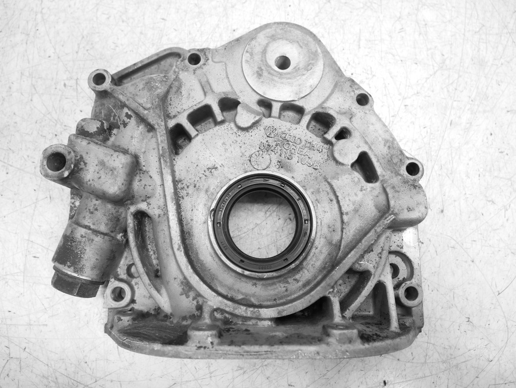 [MTD-497058] Bomba de aceite VW California Transporter T4 2.5 TDI AJT 074115109B