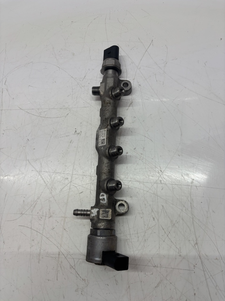[MTD-497503] Colector de inyección Audi A6 C7 2.0 TDI DDDA DDD 04L089G