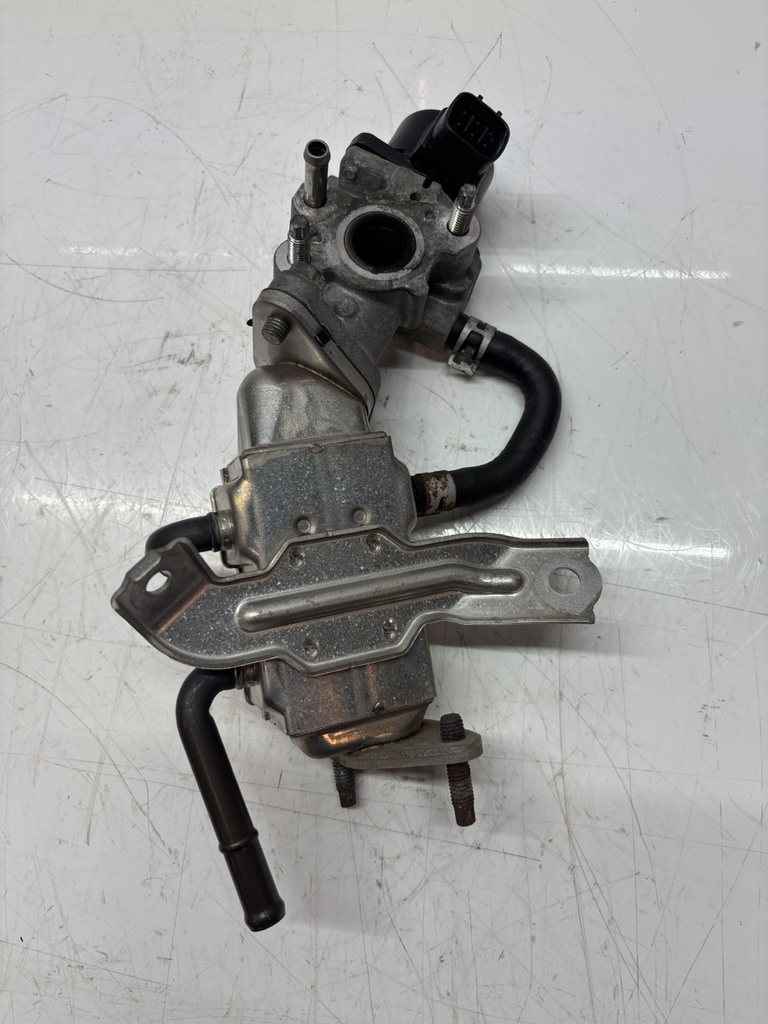 [MTD-497796] Enfriador de gases de escape Toyota Yaris P13 1.5 Hybrid 1NZ-FXE 1NZ 220500-0020