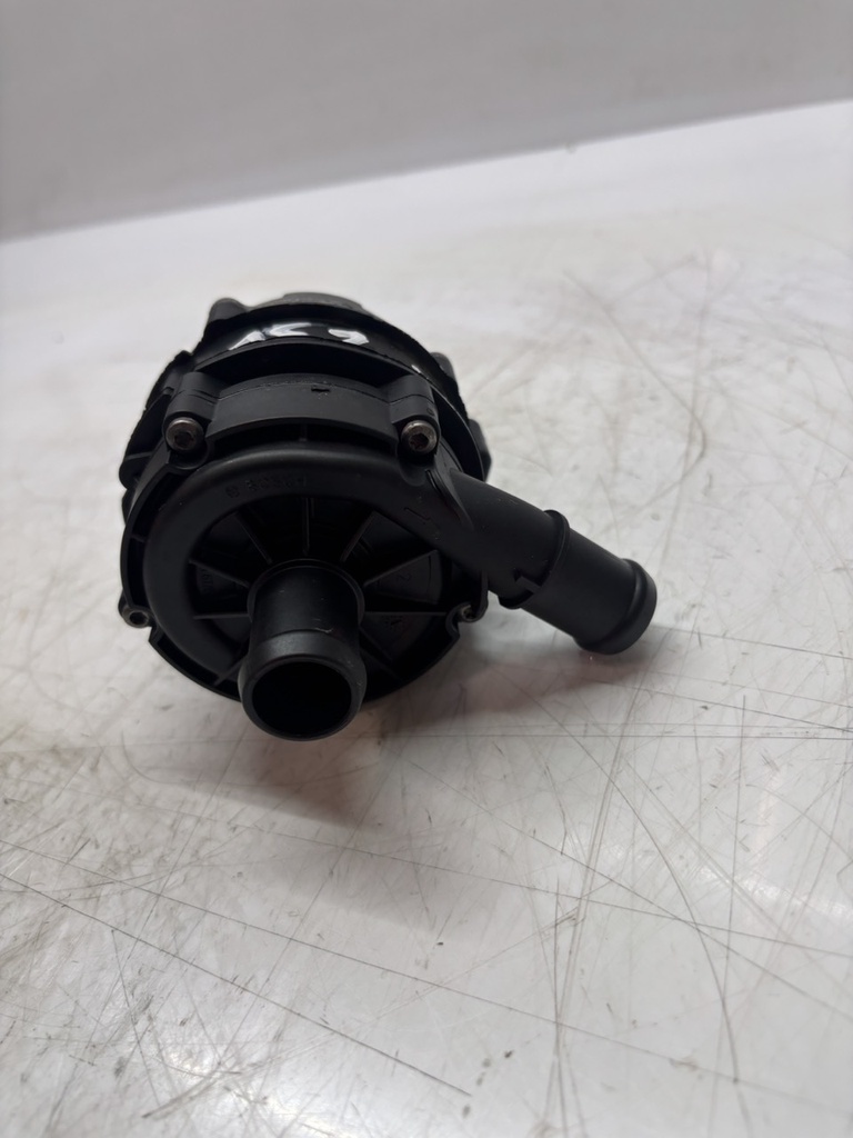 [MTD-498304] Bomba de agua VW Passat B8 1.4 GTE Hybrid CUKC CUK 04L965567