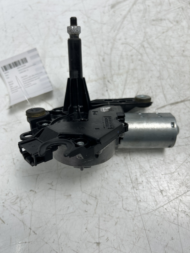 [MTD-498726] Motor limpiaparabrisas Mercedes C 300 AMG W205 M264 264.920 A2059063400