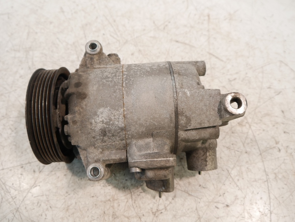[MTD-499184] Compresor de aire acondicionado Seat Skoda VW Fabia Polo 1.2 TDI CFW CFWA 5N0820803E