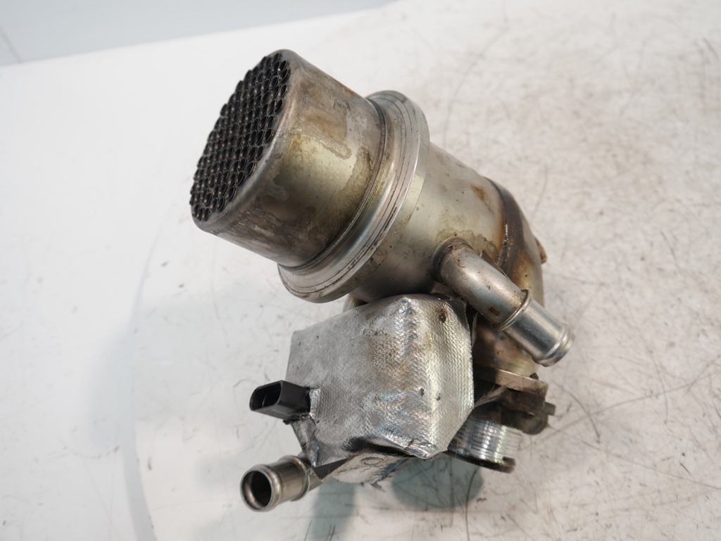 [MTD-499428] Enfriador de gases de escape Audi A3 Seat Leon VW Golf 1.6 TDi CLHA CLH 04L131501C