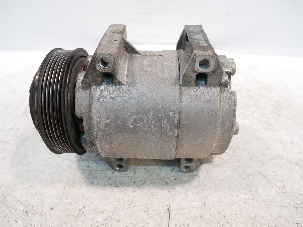 [MTD-499493] Compresor de aire acondicionado Volvo V70 II 2.4 D D5244T7 D52 30761388