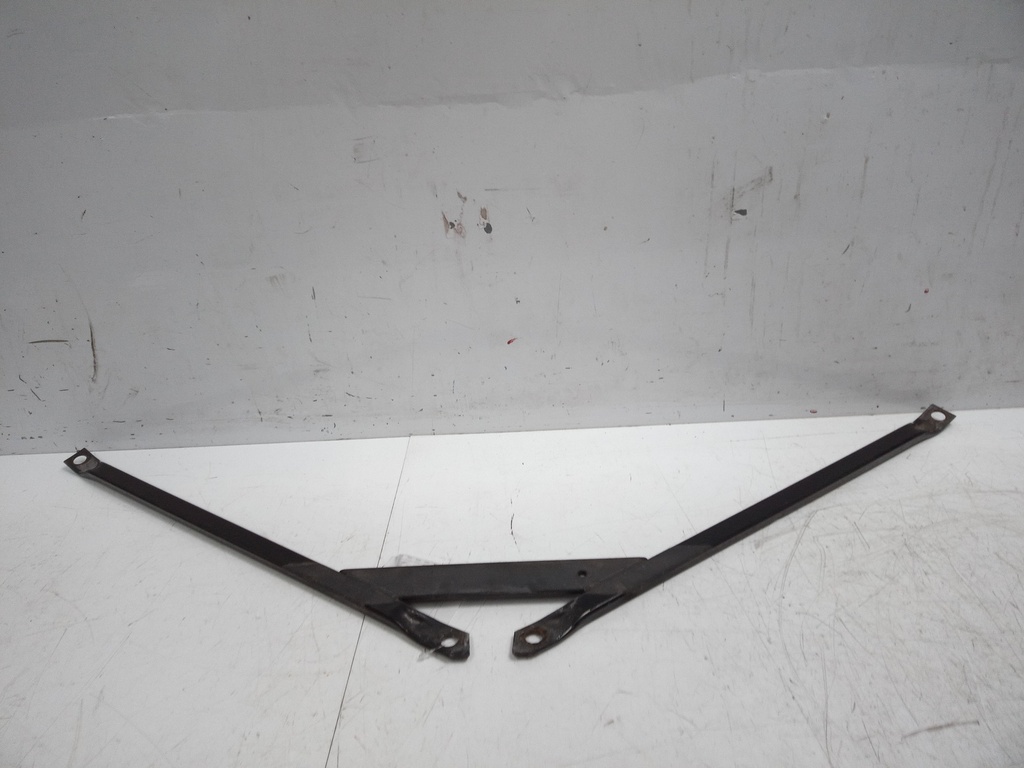 [MTD-499630] Puntal de refuerzo BMW Serie 3 320d M F30 2.0 Diesel N47D20C 7378711