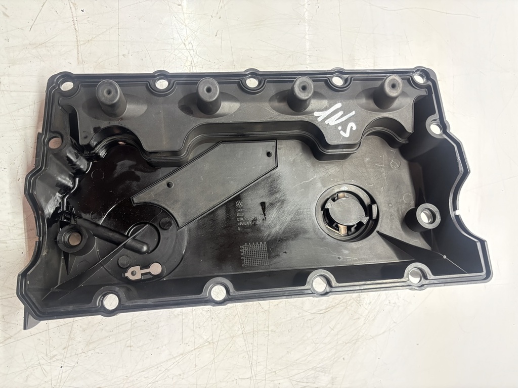 [MTD-499817] Tapa de balancines 038103475 para Audi A3 Seat Altea Skoda Octavia VW Golf 1.9 TDI BKC
