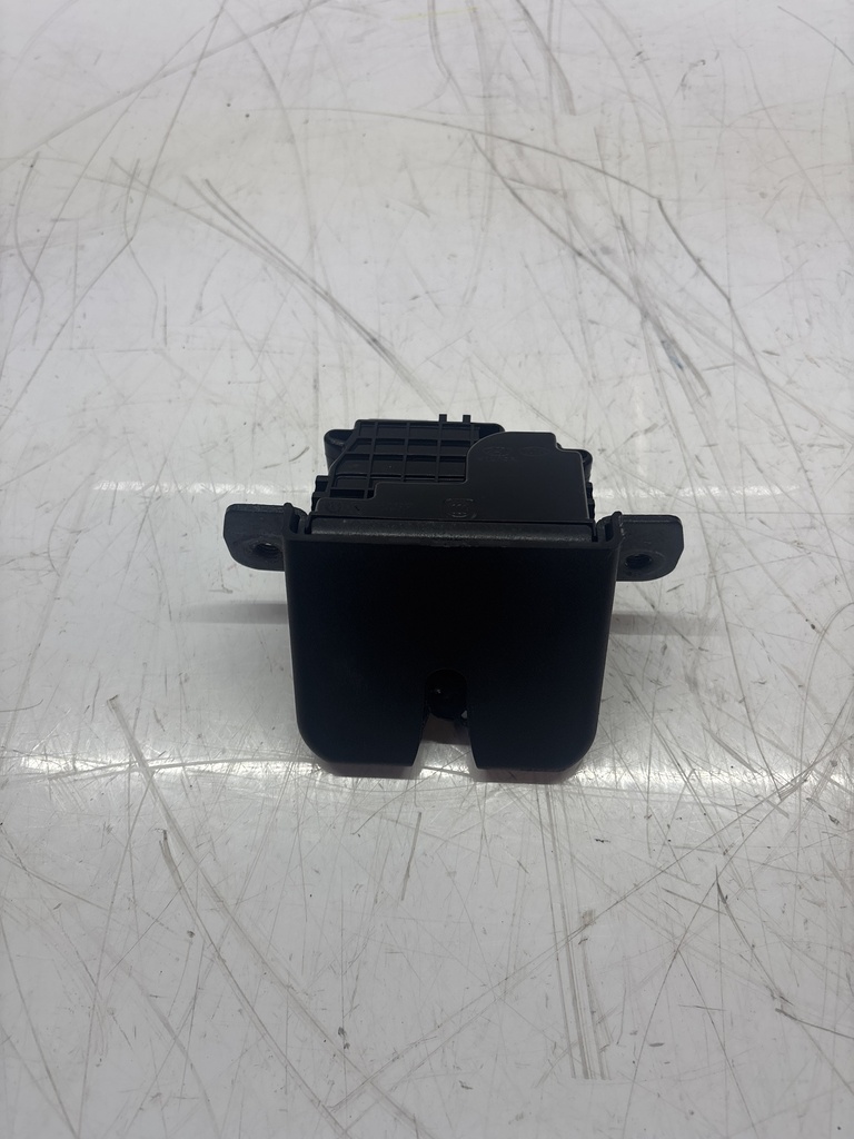 [MTD-500188] Cierre del portón trasero Hyundai Tucson TLE 2.0 CRDI D4HA