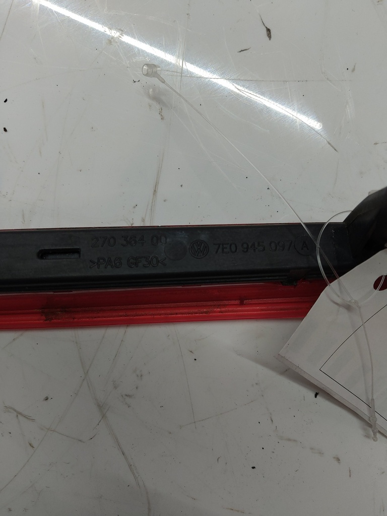 [MTD-501213] Luz trasera VW Transporter T5 2.0 TDI BNZ 7E0945097A