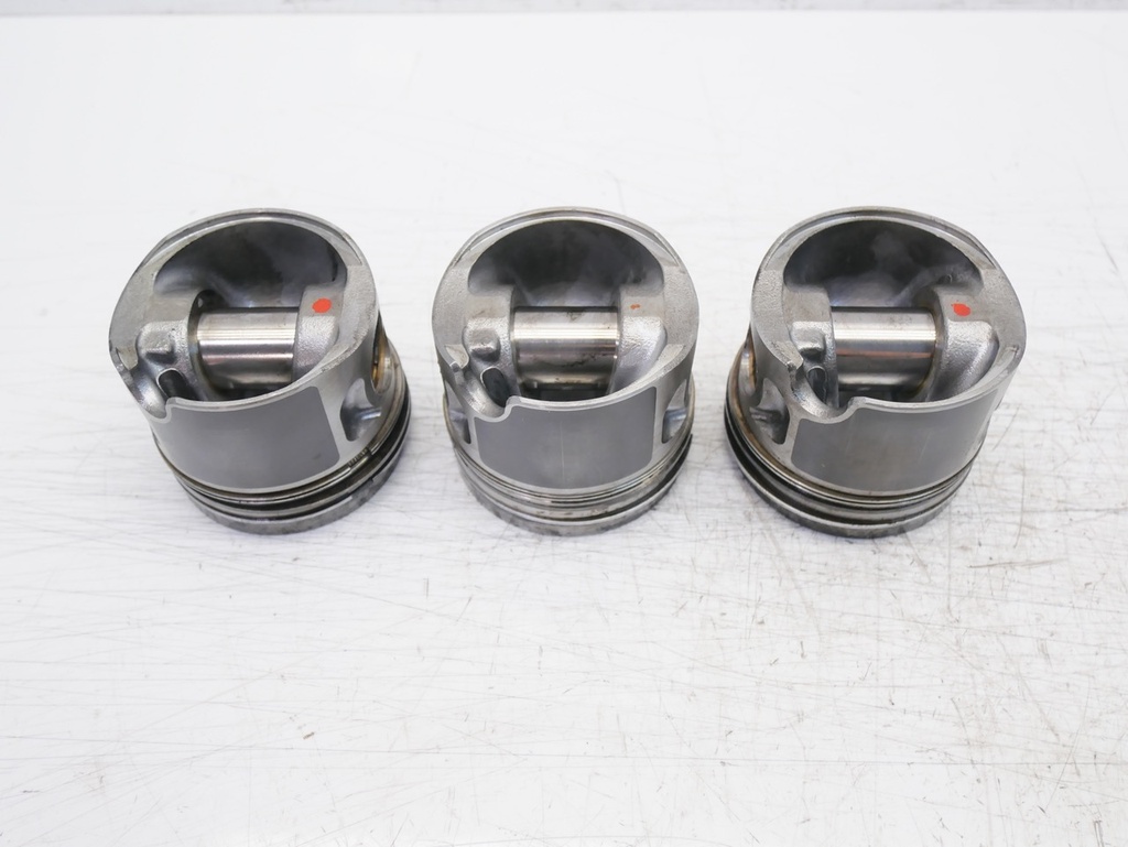 [MTD-431197] 3x pistones Audi A4 B7 1.9 TDI BRB 038107065HS