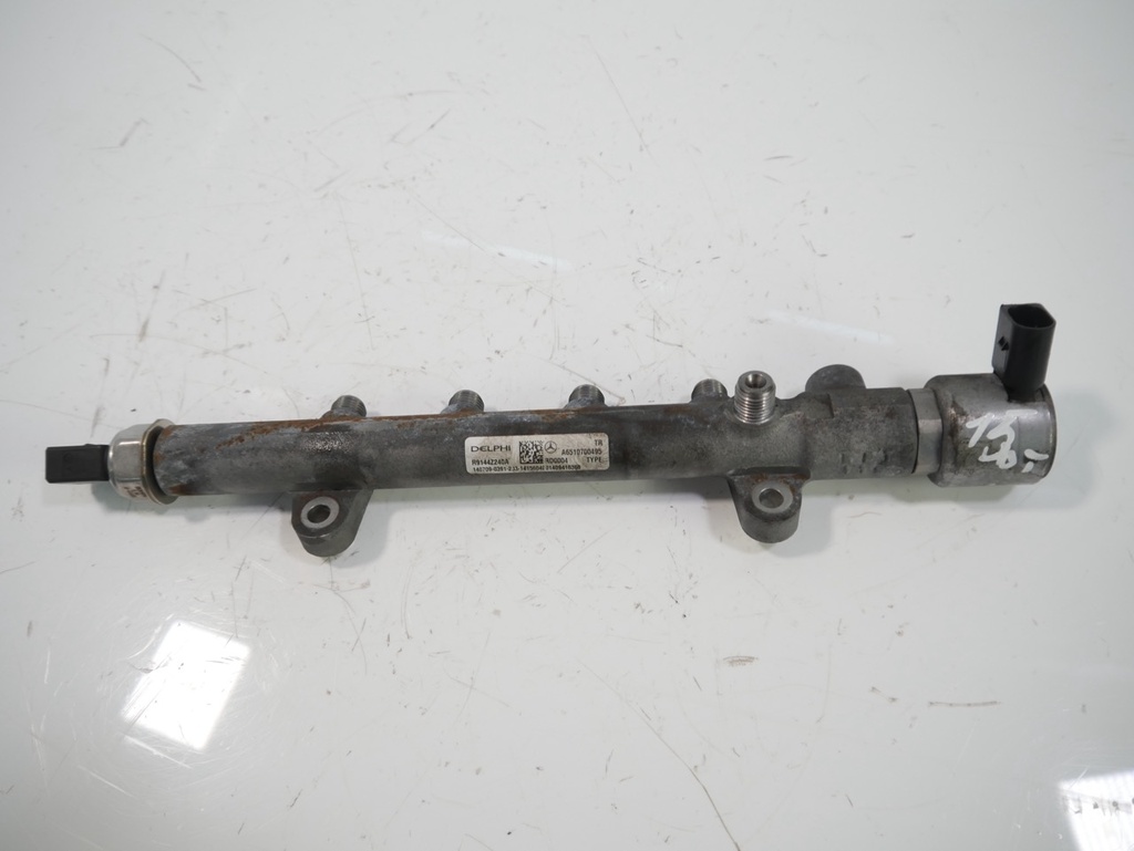 [MTD-475605] Tubo de raíl Infiniti Q50 2.2 D OM651.970