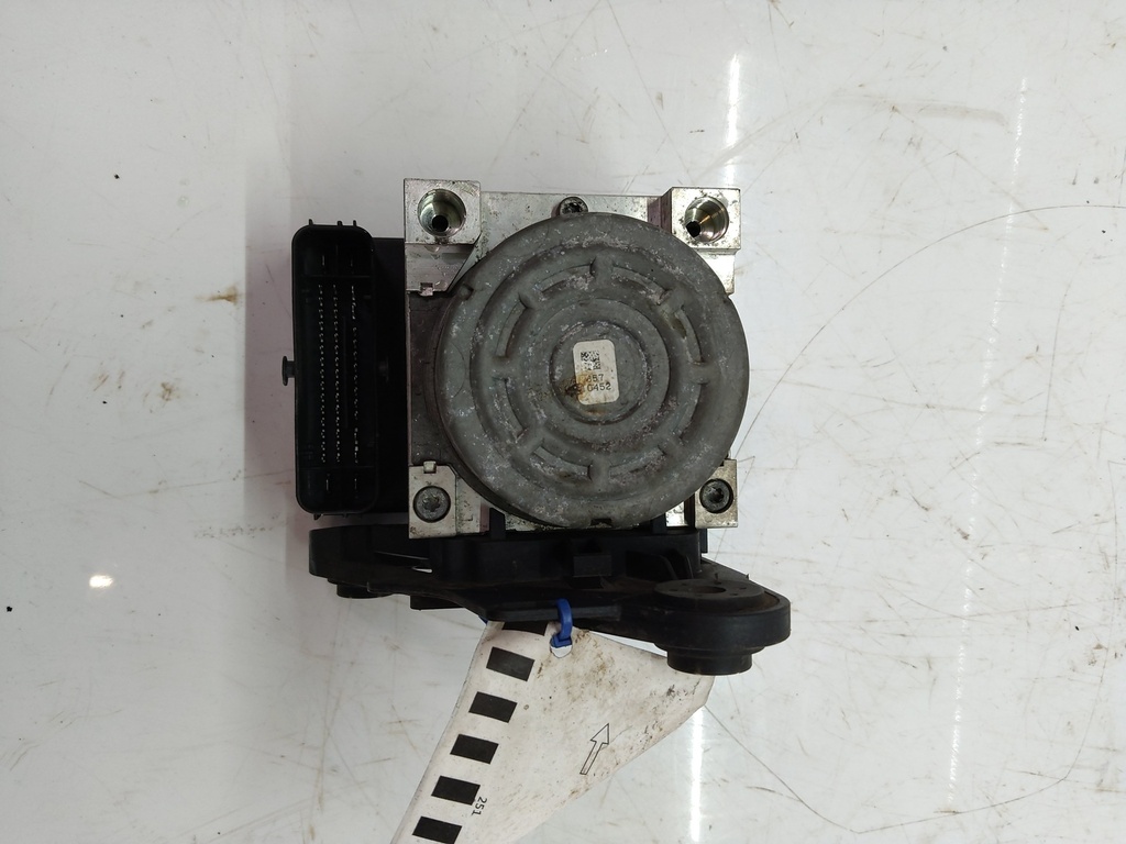 [MTD-514391] Bloque hidráulico ABS Audi A3 S3 Limousine 8VS 2.0 CJXC CJX 3Q0614517K