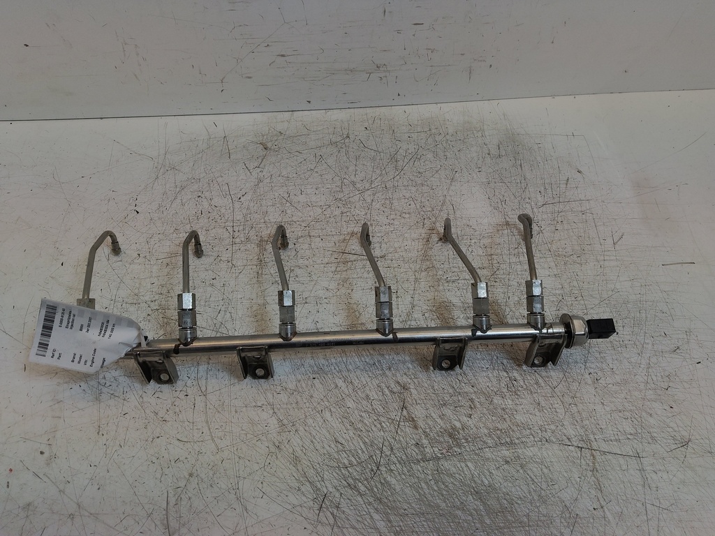 [MTD-515038] Colector de inyección BMW Serie 3 E93 3.0 335i N54B30O0 N54B30A N54 7575480