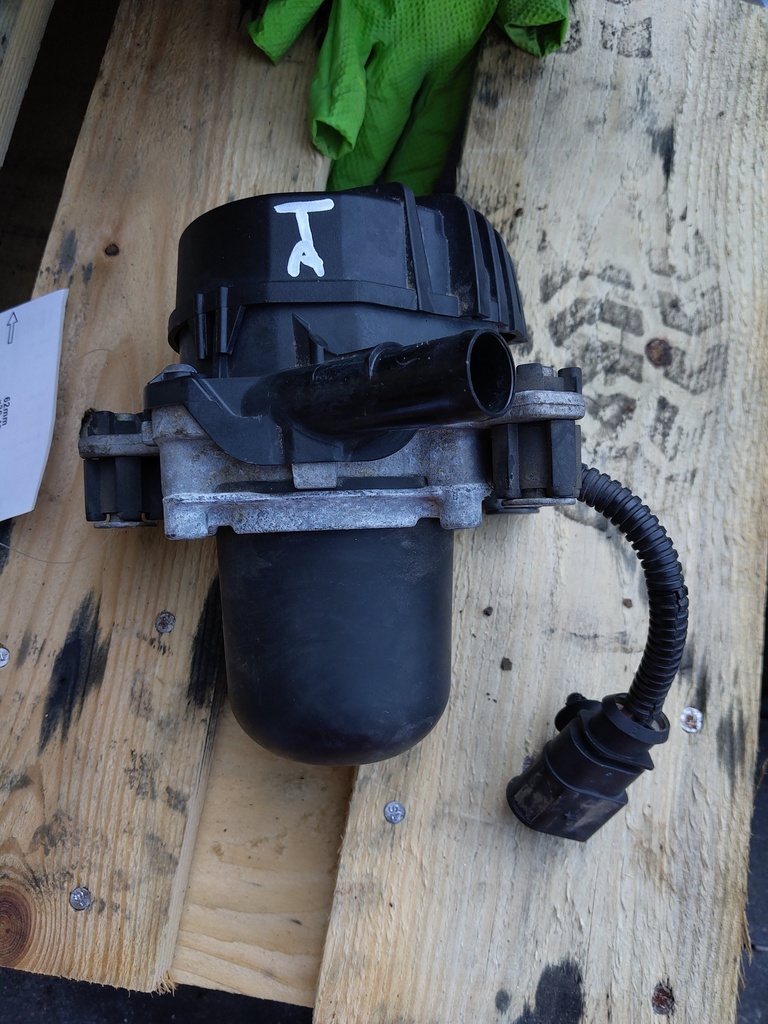 [MTD-524214] Bomba de aire secundario Porsche Cayenne M48.00 48.00 4.5 7L5959253B