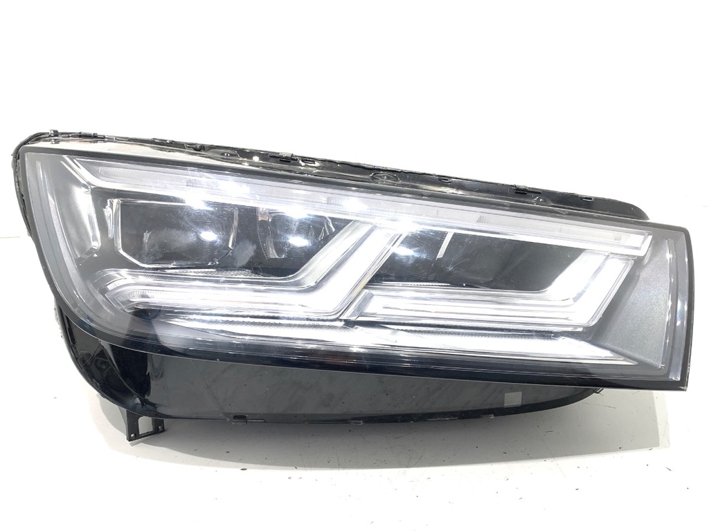[STARK-764941] Faros delanteros derecho Audi Q5 (FYB, FYG) 2016-2022