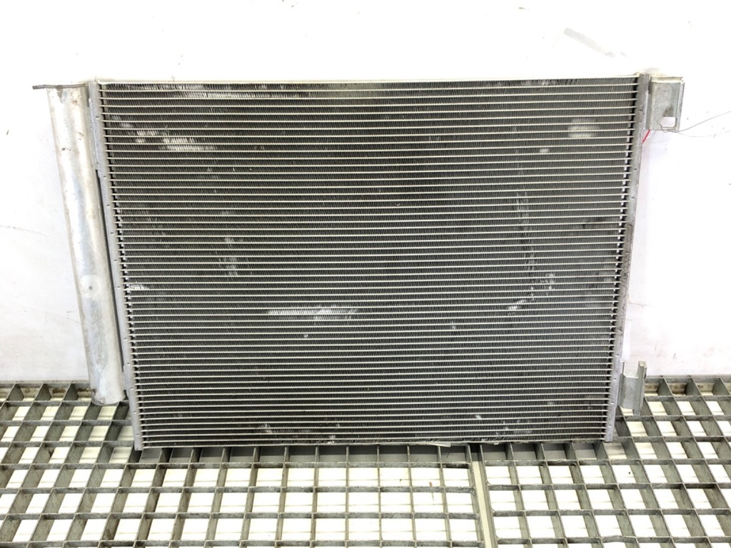 [STARK-609394] Radiador de aire acondicionado Renault Captur II 2020-2022 TCe 140