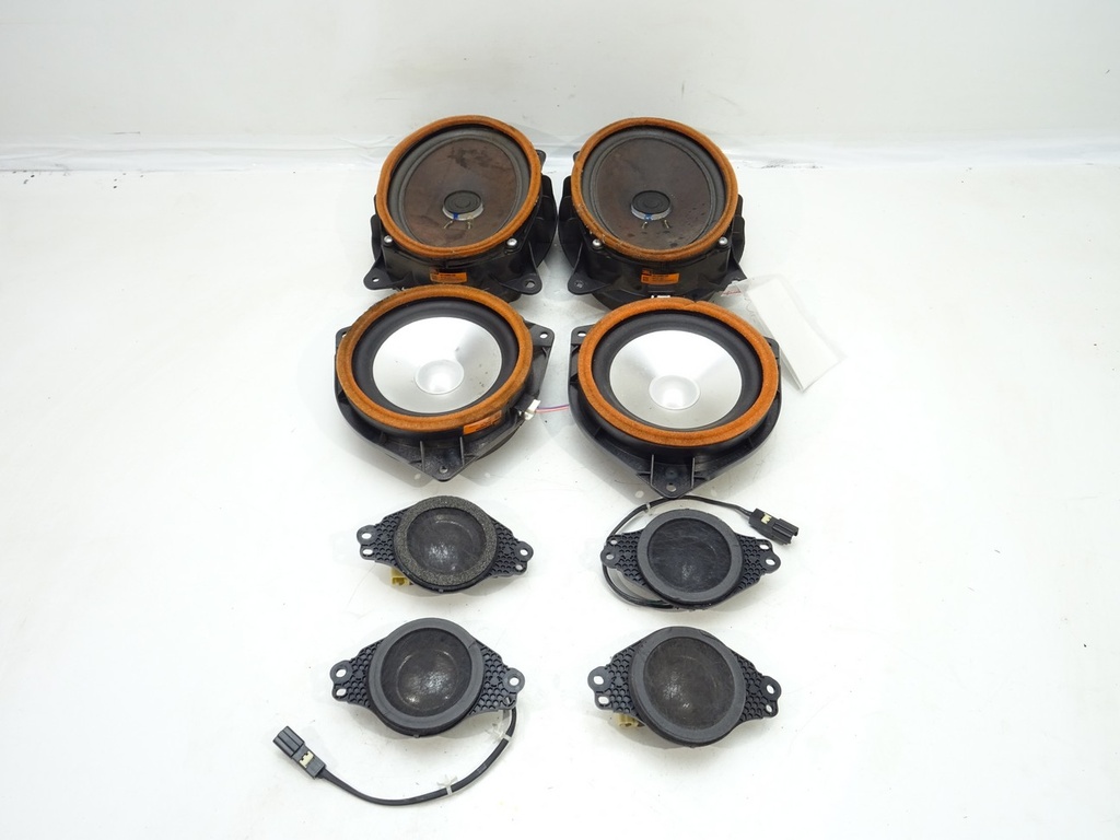 [STARK-434697] Altavoz TOYOTA LAND CRUISER 200 (_J2_) 2007-2022