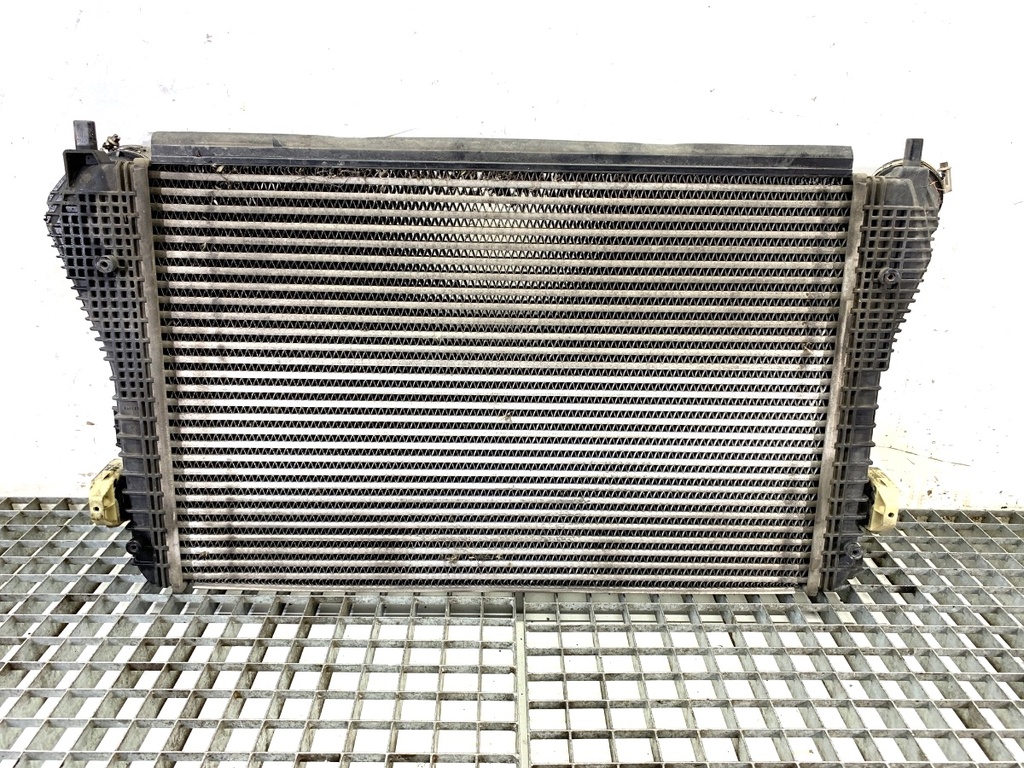 [STARK-734744] Intercooler VW Golf VI (5K1) 1.6 TDI 66 kW 2009-2012