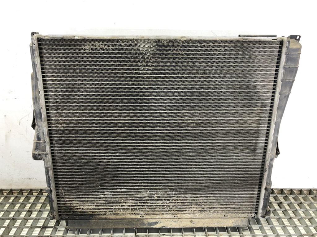 [STARK-755529] Radiador de agua BMW X3 (E83) 2.0 d 110 kW 2004-2007