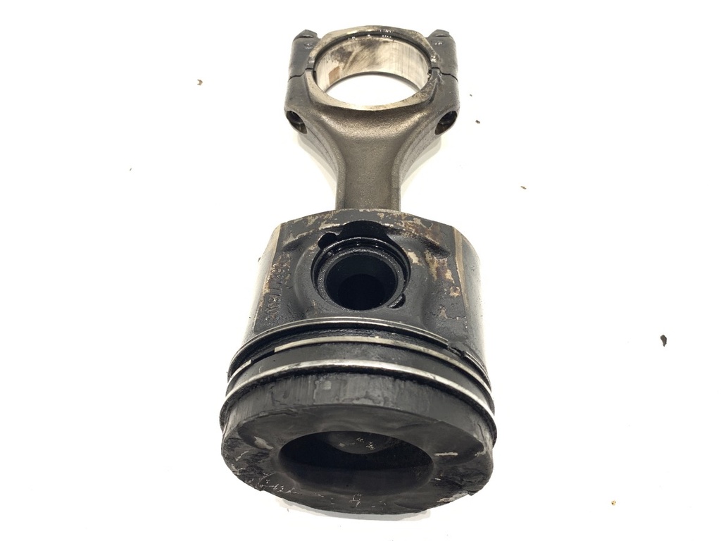 [STARK-756388] Pistón con biela OPEL ASTRA K (B16) 1.6 CDTi 81 kW 2015-2022