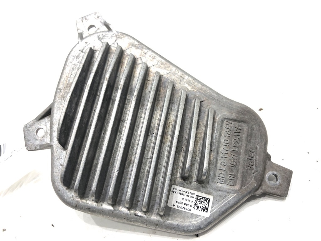 [STARK-789336] Módulo de control BMW X2 (F39) 2017-2022 sDrive 18i 103 kW