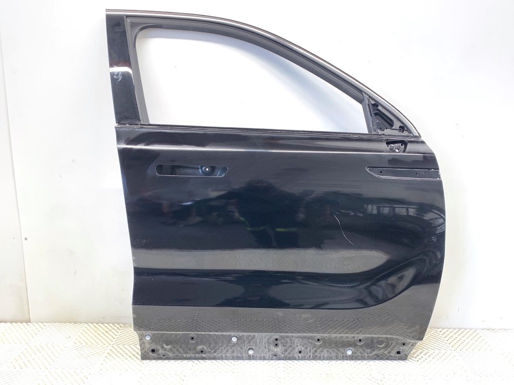 [STARK-884014] Puerta delantera derecha BAIC X75 2020 -