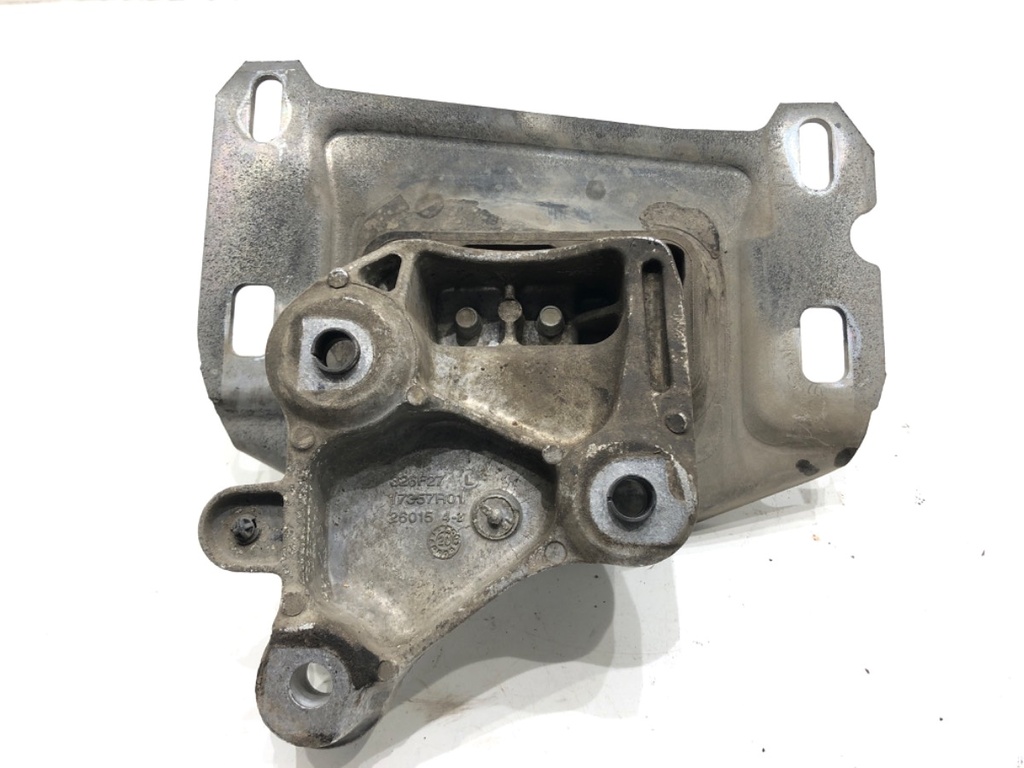 [STARK-801042] Soporte de motor izquierdo PEUGEOT PARTNER K9 1.5 BlueHDi 100 75 kW 2018-2022
