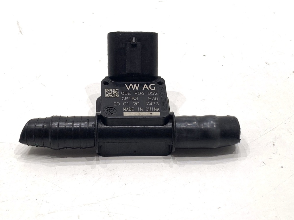 [STARK-894148] Sensor de presión de combustible SKODA KAMIQ (NW4) 1.5 TSI 110 kW 05E906052