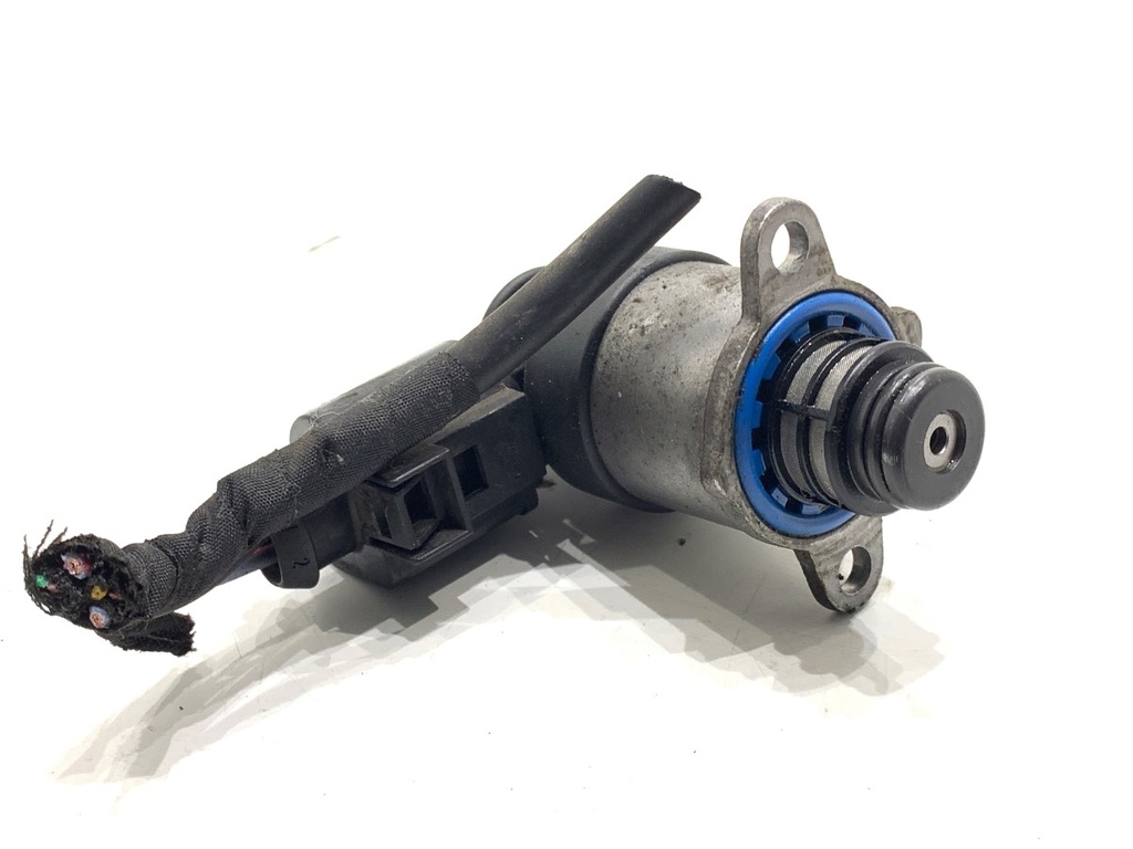 [STARK-896746] Regulador de presión de combustible VW Passat B7 Variant 2.0 TDI 103 kW