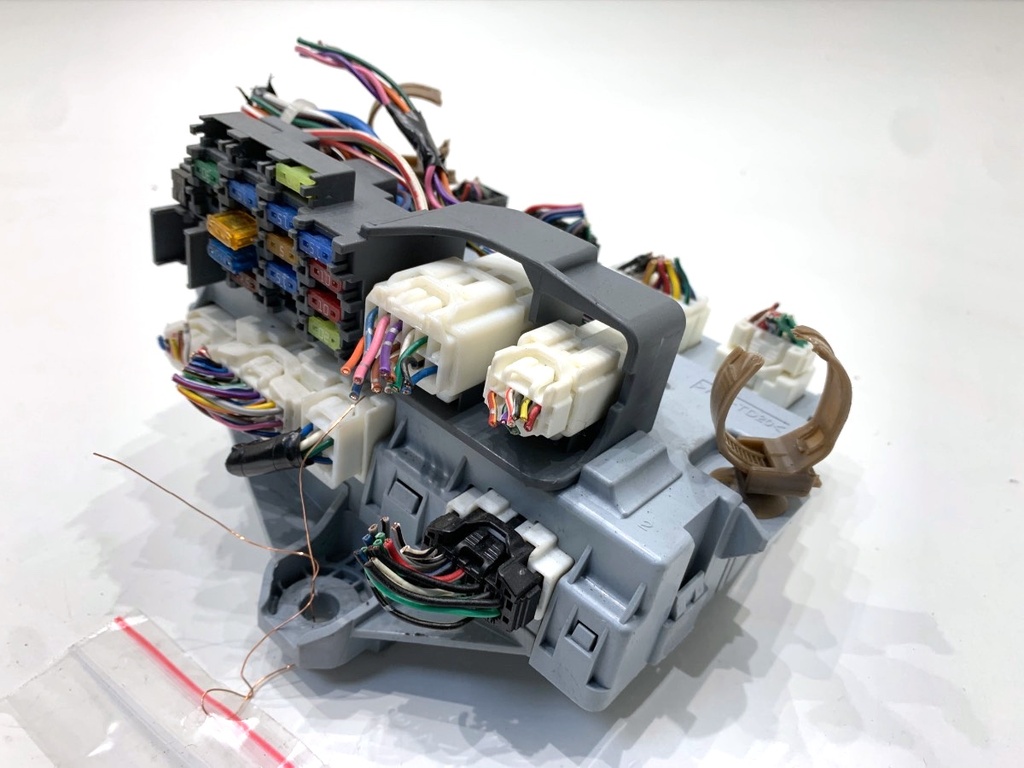 [STARK-897724] Módulo de confort MAZDA 6 Kombi (GH) 2.0 MZR 108 kW 2007-2013