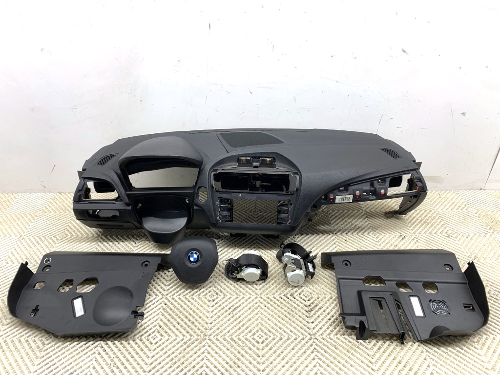 [STARK-714282] Cuadro de instrumentos BMW 1 (F20) 118i 125 kW 2011-2015