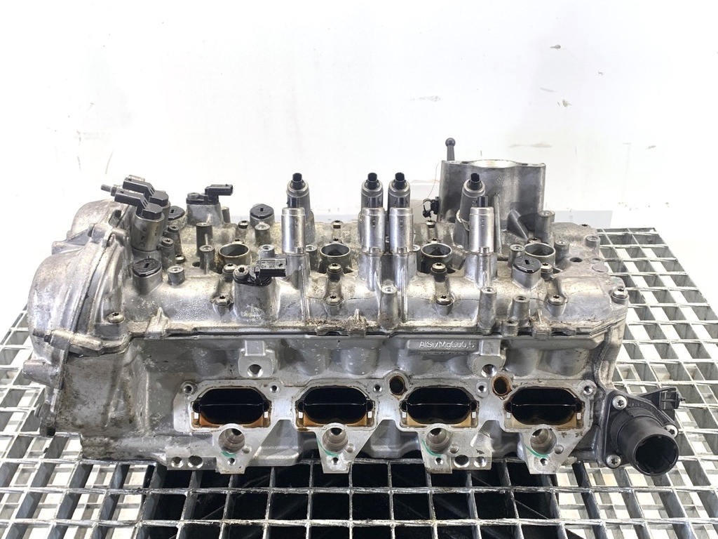 [STARK-899395] Culata derecha Audi A8 D4 (4H2, 4H8, 4HC, 4HL) 2009-2018