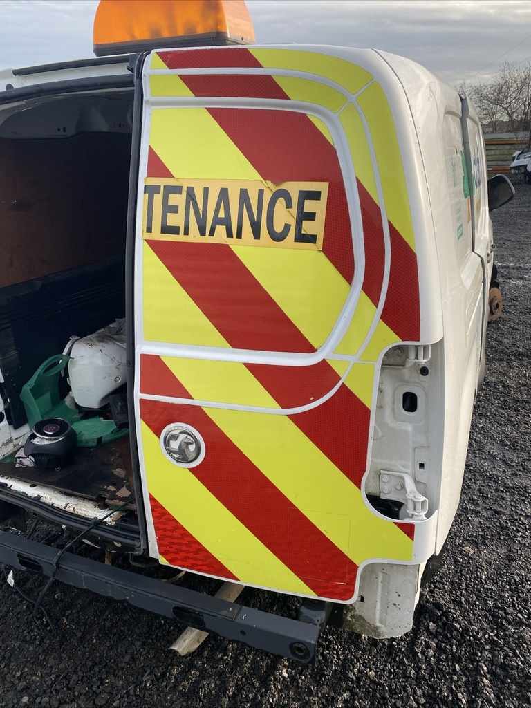 [EPE-100475] Puerta trasera derecha Vauxhall Combo E MK4 (K9)