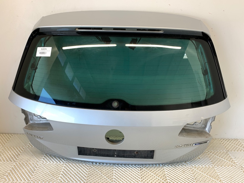 [STARK-910576] Portón trasero VW Passat B8 Variant (3G5, CB5) 2014-2022