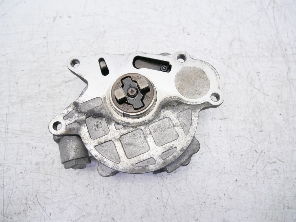 [MTD-410225] Bomba de vacío Seat Audi 2.0 TDI CAGA CAG 03L145100F
