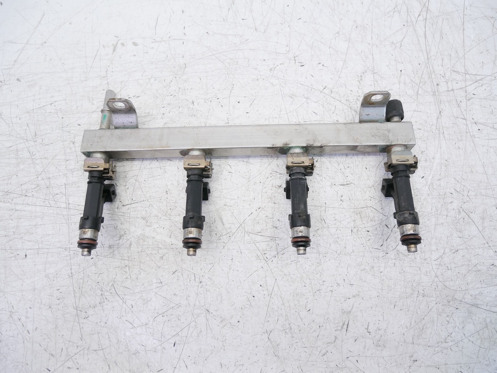 [MTD-410248] Rampa de inyectores Opel Vauxhall 1.4 Gasolina A14XER LDD 55562258