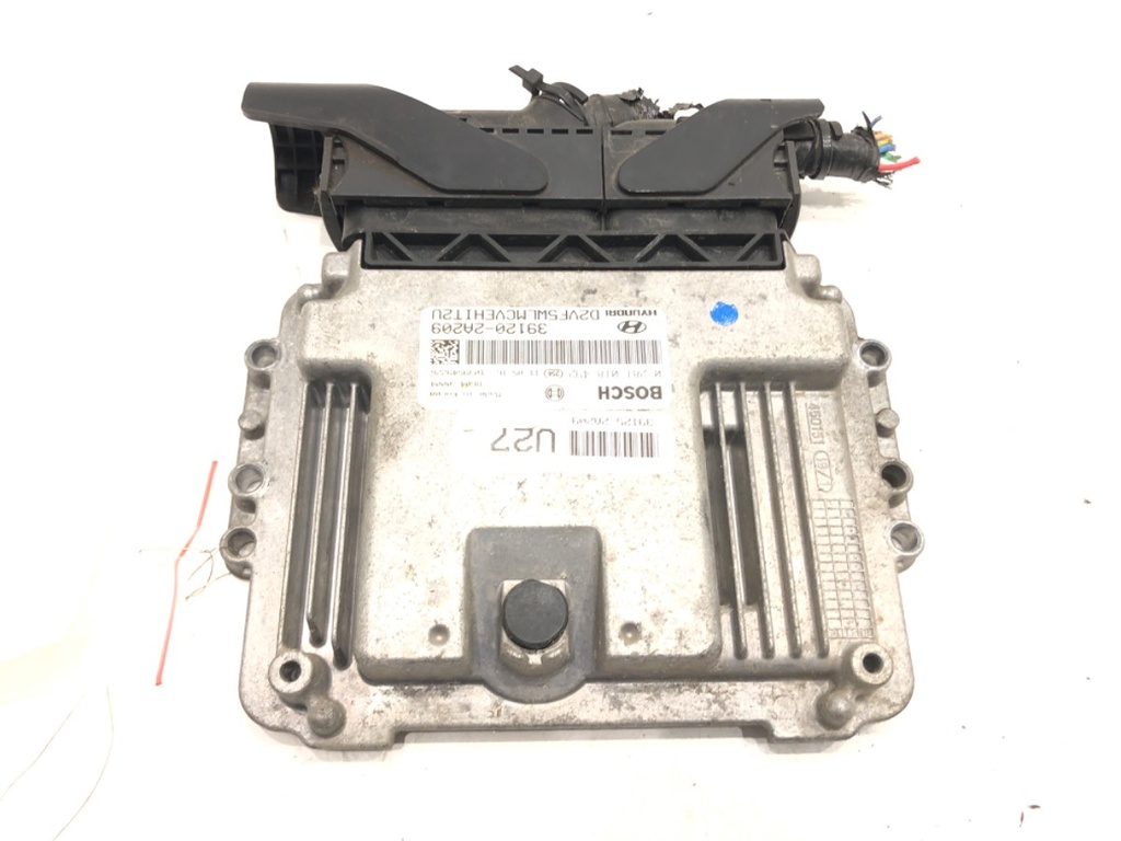 [STARK-581093] Unidad de control del motor HYUNDAI i40 I CW (VF) 1.7 CRDi 100 kW