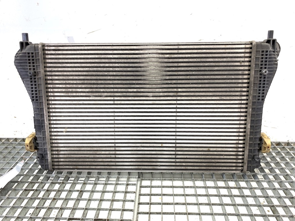 [STARK-730313] Intercooler VW Passat B6 Variant (3C5) 1.6 TDI 77 kW 2005-2011