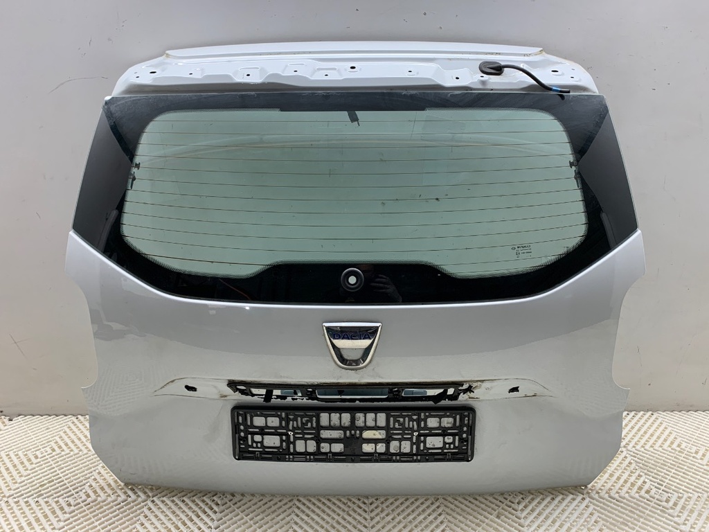 [STARK-827013] Portón trasero Dacia Duster (HM_) 2017-2022