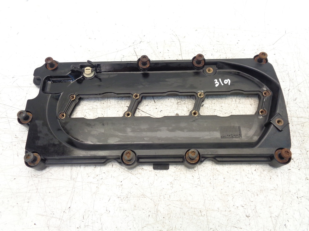 [MTD-383149] Tapa de balancines Audi A4 B7 3.0 TDI BKN 059103470P