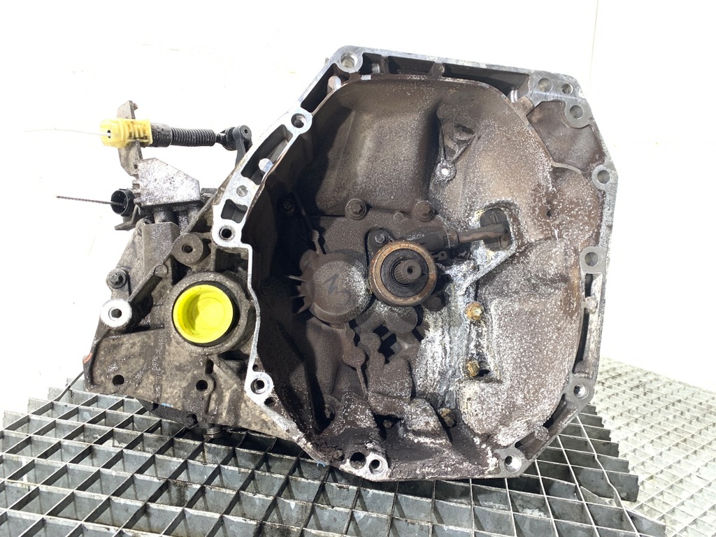 [STARK-803199] Caja de cambios NISSAN JUKE (F15) 1.6 86 kW 2010-2022