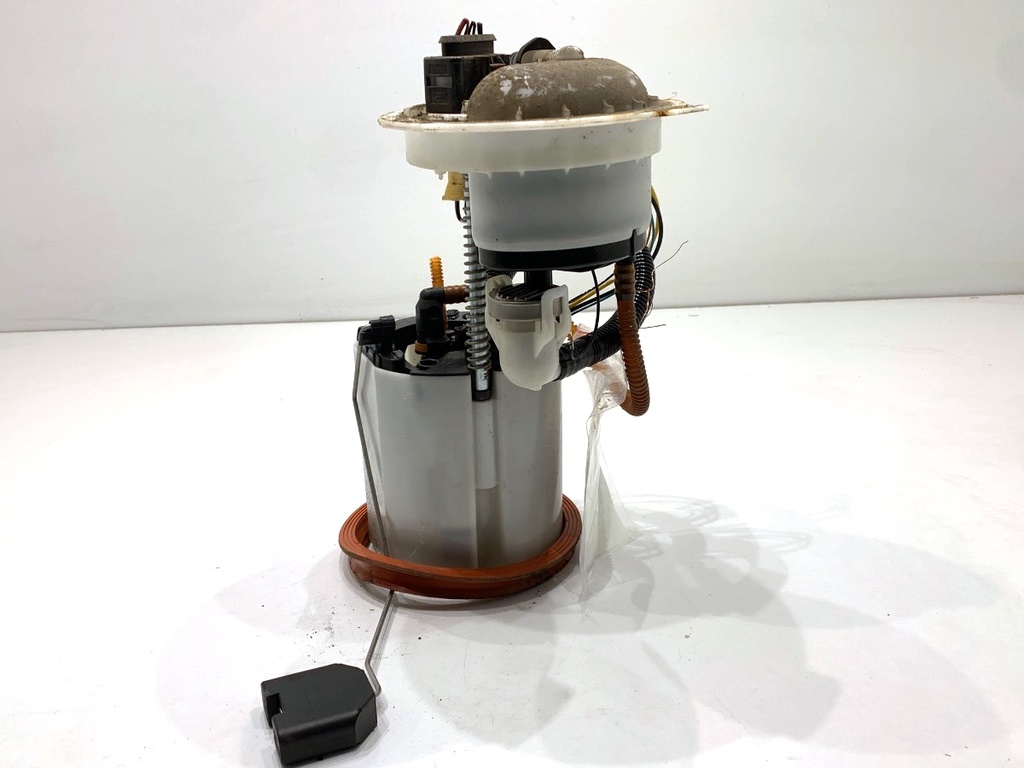 [STARK-813808] Bomba de combustible VW Passat B7 (A32, A33) 1.8 TSI 125 kW 2011-2022