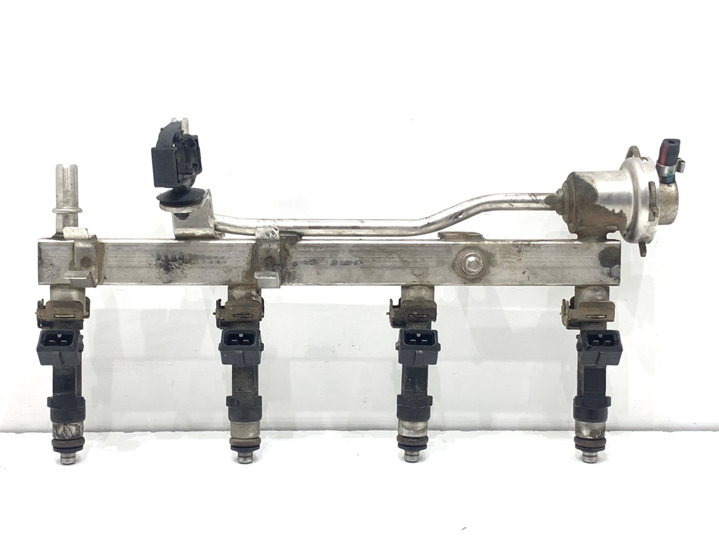 [STARK-855903] Riel de combustible OPEL ASTRA J sedan 1.4 LPG 2012-2022
