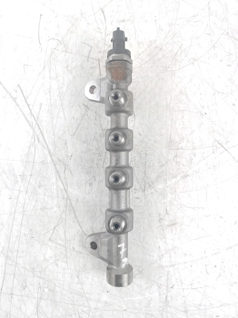 [MTD-434186] Tubo de raíl Suzuki Vitara LY 1.6 DDiS D16AA 55234039 0445214254