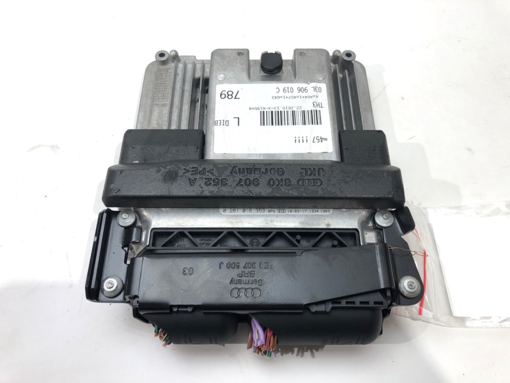 [STARK-501165] Centralita motor AUDI A4 B8 (8K2) 2.0 TDI 100 kW 136 CV 2007-2015