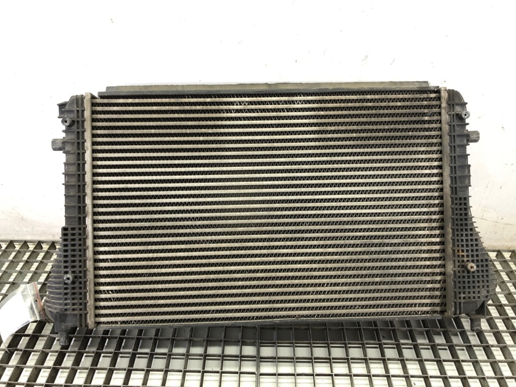 [STARK-712019] Intercooler VW Passat CC B6 (357) 2.0 TDI 125 kW 2008-2012
